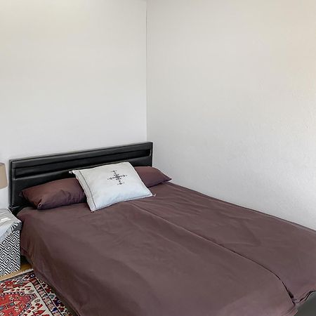 Haus Zur Lilie Hotel Hinwil Exterior foto